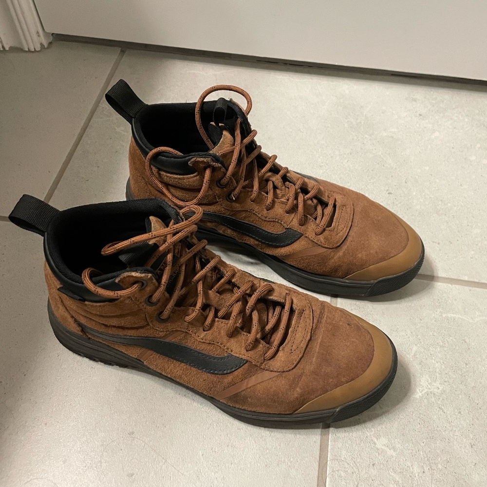 Vans Ultrarange Hi DL MTE (Dachsund/Black/Size M9)